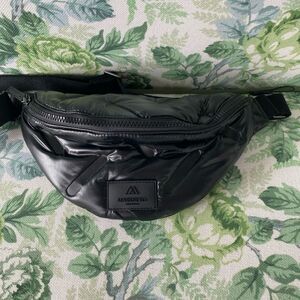 Markberg Denmark Halle MBG Bum Bag Quilted Puffer Bag Medium Recycled